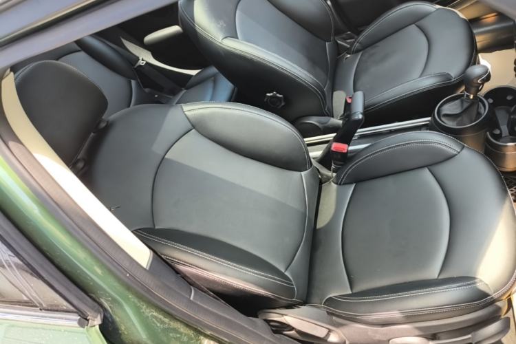 Used MINI Countryman 2014 1.6L COOPER Fun Right Front Seat