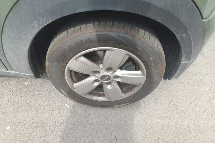 Used MINI Countryman 2014 1.6L ONE Right Front Wheel Hub