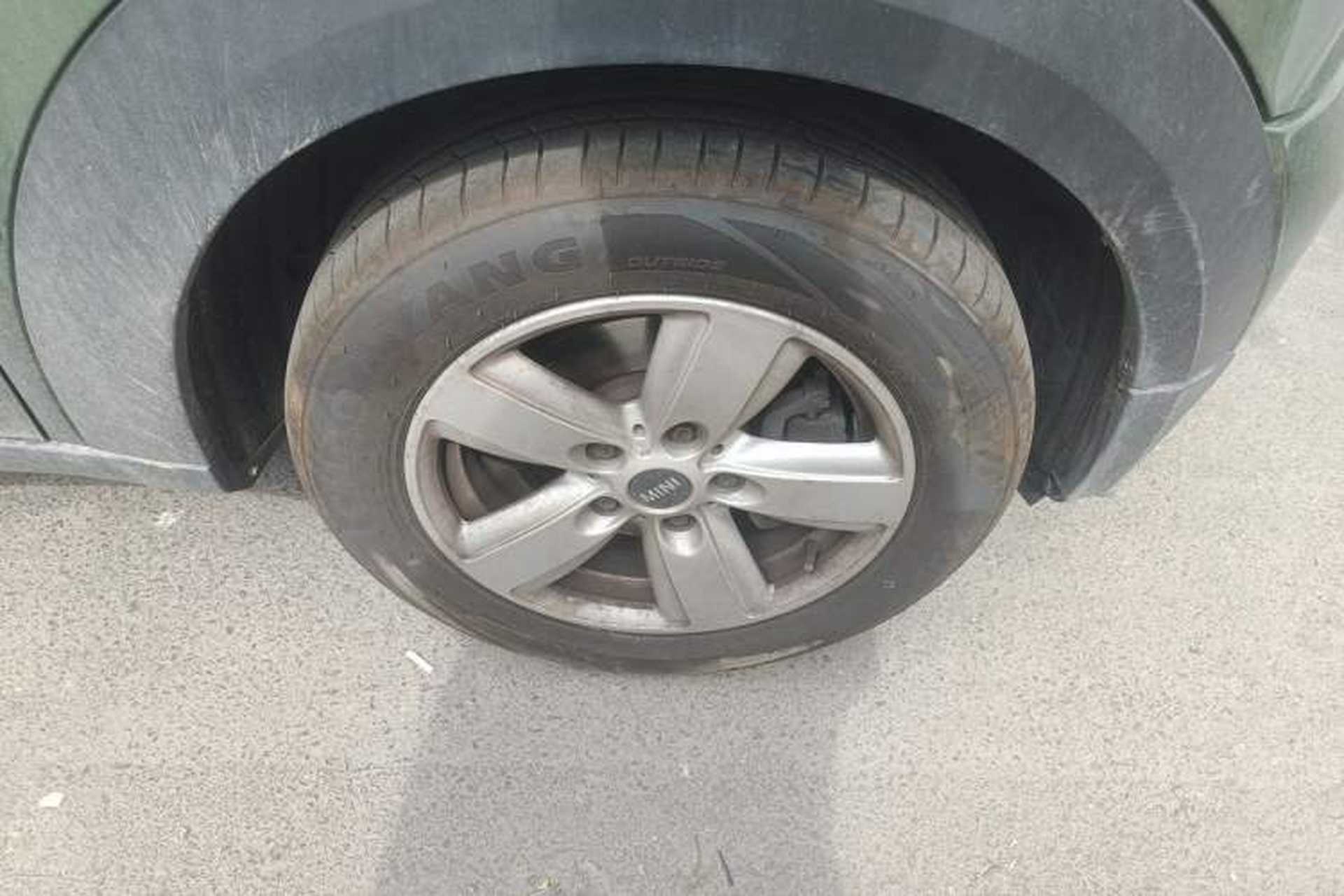 Used MINI Countryman 2014 1.6L ONE Right Front Wheel Hub