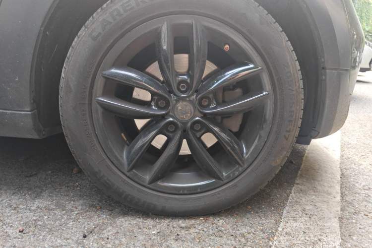 Used MINI Countryman 2014 1.6T COOPER ALL4 Fun Right Front Wheel Hub