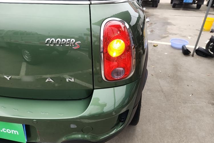 Used MINI Countryman 2014 1.6T COOPER S Right Rear Taillight