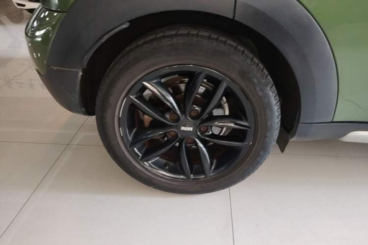 Used MINI Countryman 2014 1.6T COOPER ALL4 Fun Right Rear Wheel Hub