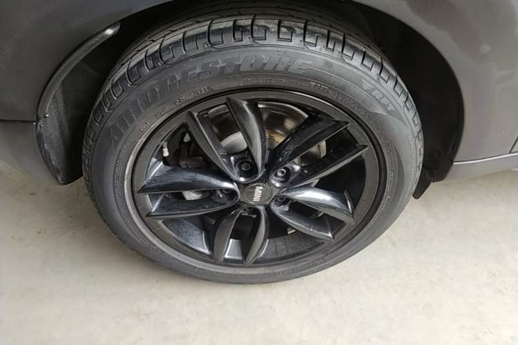 Used MINI Countryman 2014 1.6T COOPER ALL4 Excitement Right Rear Wheel Hub