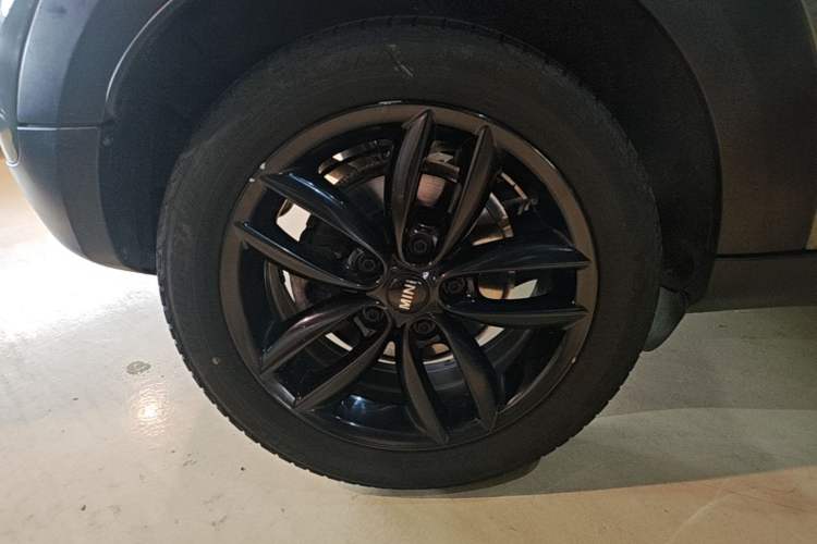 Used MINI Countryman 2014 1.6L COOPER Excitement Right Rear Wheel Hub