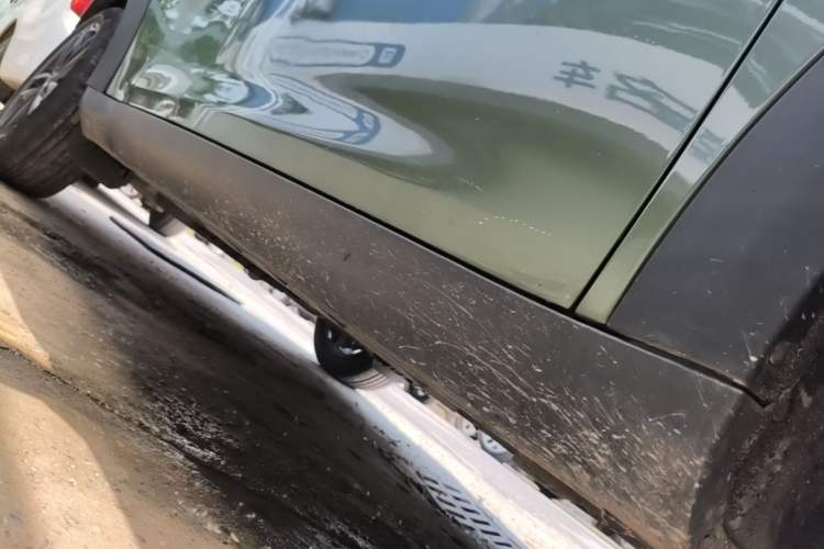 Used MINI Countryman 2014 1.6L COOPER Fun Right Side Sill