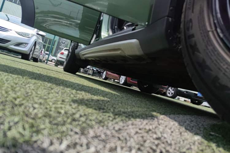 Used MINI Countryman 2014 1.6L COOPER Fun Right Side Sill