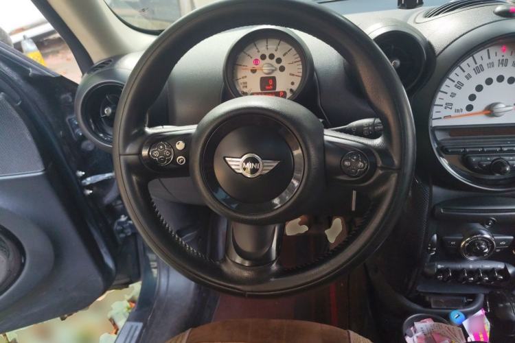 Used MINI Countryman 2014 1.6T COOPER ALL4 Fun Steering Wheel