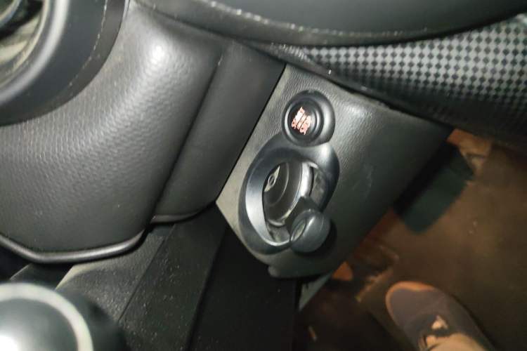 Used MINI Countryman 2014 1.6L COOPER Fun Vehicle Key
