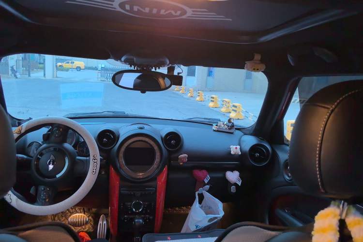 Used MINI Countryman 2014 1.6T COOPER S Headliner