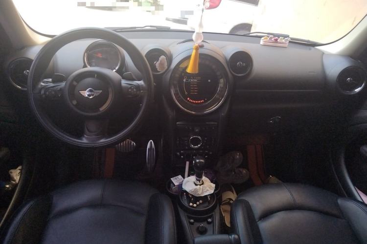 Used MINI Countryman 2014 1.6T COOPER S ALL4 Interior 2
