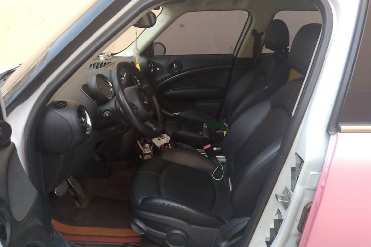 Used MINI Countryman 2014 1.6T COOPER S ALL4 Left Front Seat