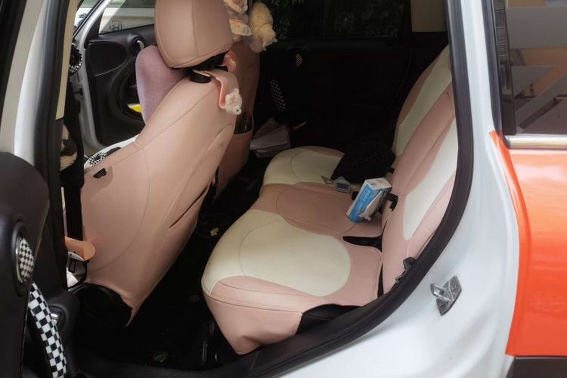 Used MINI Countryman 2014 1.6T COOPER ALL4 Fun Left Rear Seat