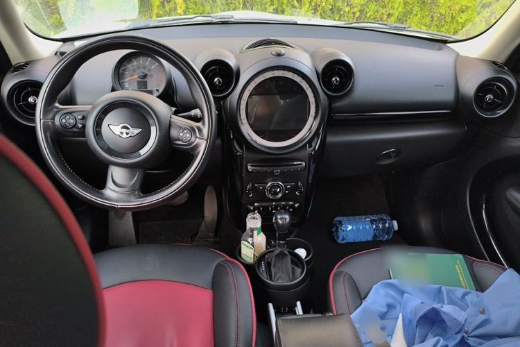 Used MINI Countryman 2014 1.6L COOPER Fun Center Console