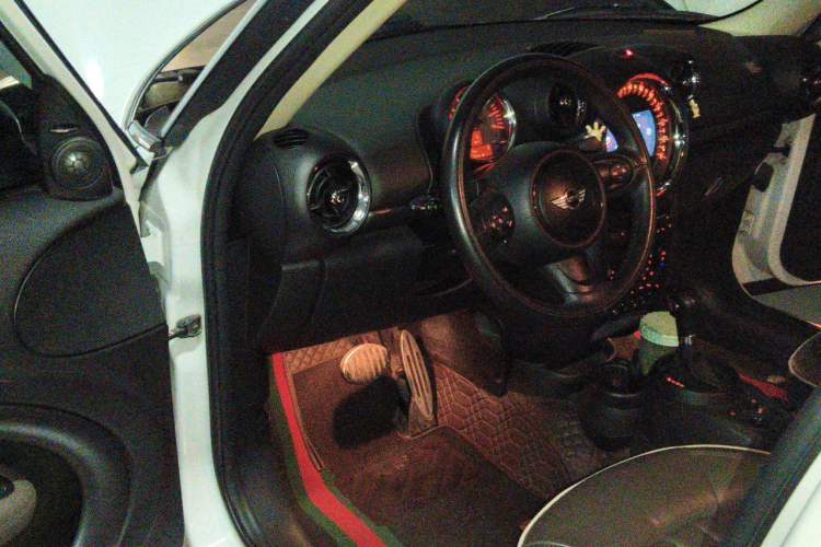 Used MINI Countryman 2014 1.6T COOPER S ALL4 Driver Seat