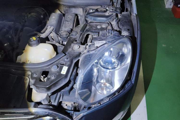 Used MINI Countryman 2014 1.6T COOPER ALL4 Excitement Engine Bay Left