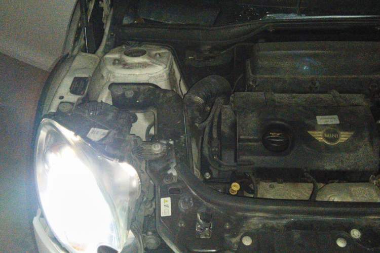 Used MINI Countryman 2014 1.6T COOPER S ALL4 Engine Bay Right