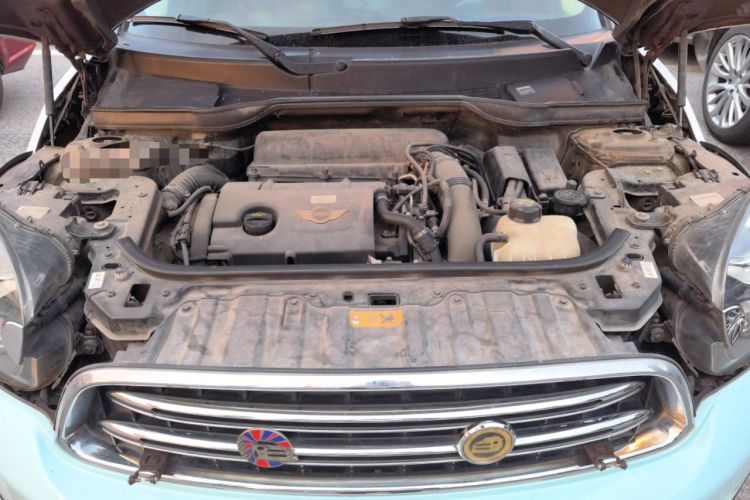 Used MINI Countryman 2014 1.6T COOPER ALL4 Excitement Engine Bay