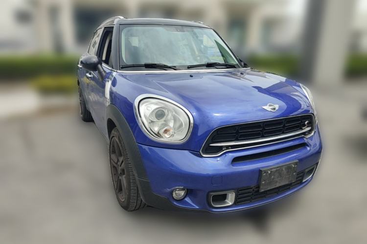 Used MINI Countryman 2014 1.6T COOPER S Front Right 45 Deg