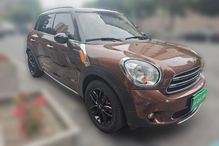 Used MINI Countryman 2014 1.6T COOPER ALL4 Fun Front Right 45 Deg