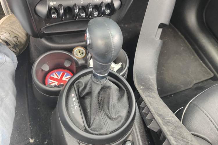 Used MINI Countryman 2014 1.6T COOPER S Gear Lever
