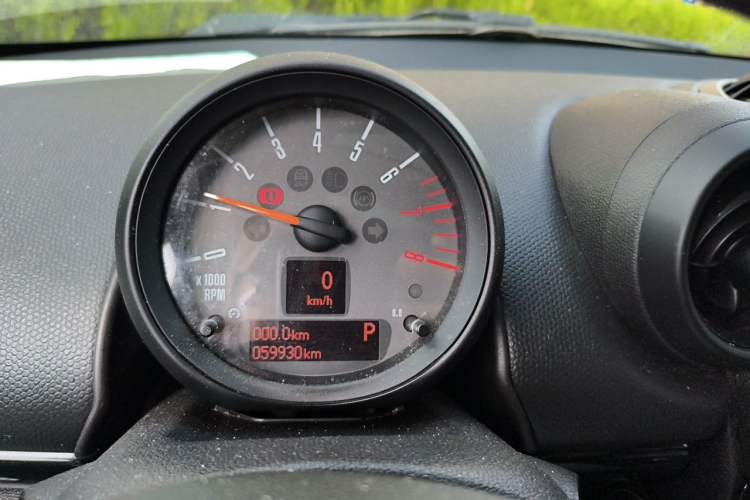 Used MINI Countryman 2014 1.6L COOPER Fun Instrument Cluster