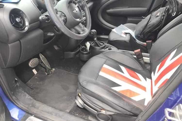 Used MINI Countryman 2014 1.6T COOPER S Left Front Seat