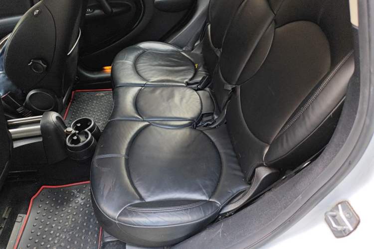 Used MINI Countryman 2014 1.6T COOPER ALL4 Excitement Left Rear Seat
