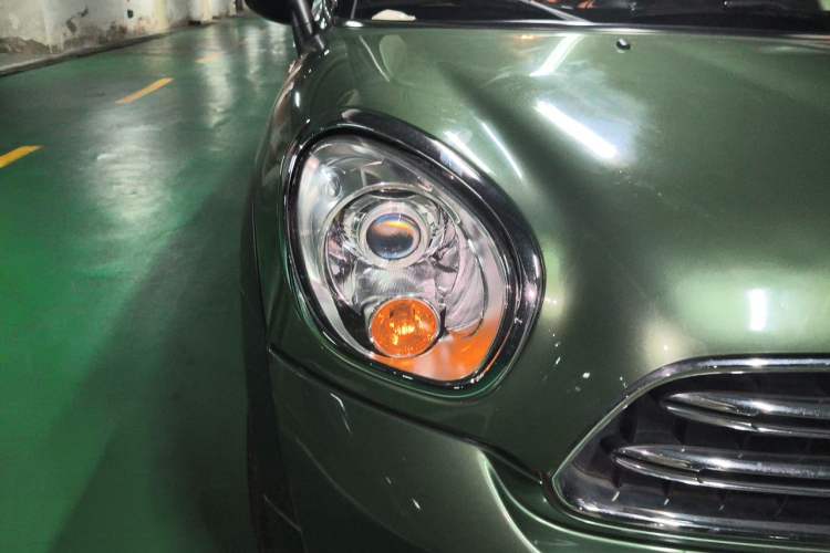 Used MINI Countryman 2014 1.6L COOPER Fun Right Front Headlight