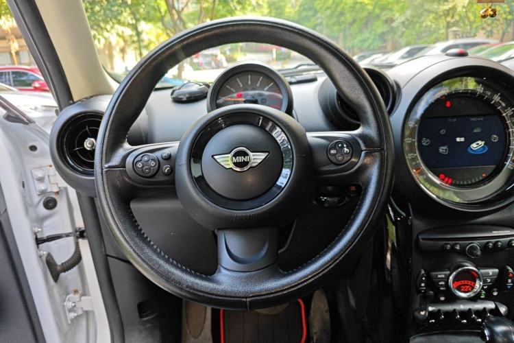 Used MINI Countryman 2014 1.6T COOPER ALL4 Excitement Steering Wheel