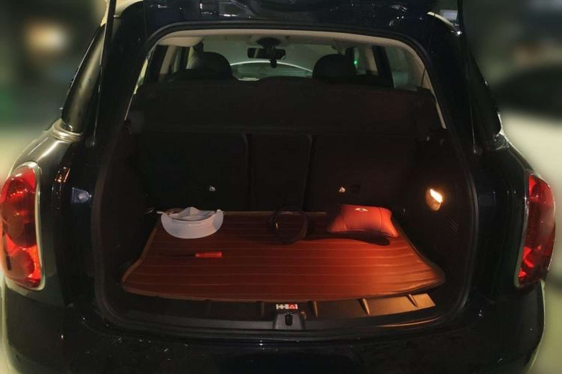 Used MINI Countryman 2014 1.6T COOPER ALL4 Excitement Trunk