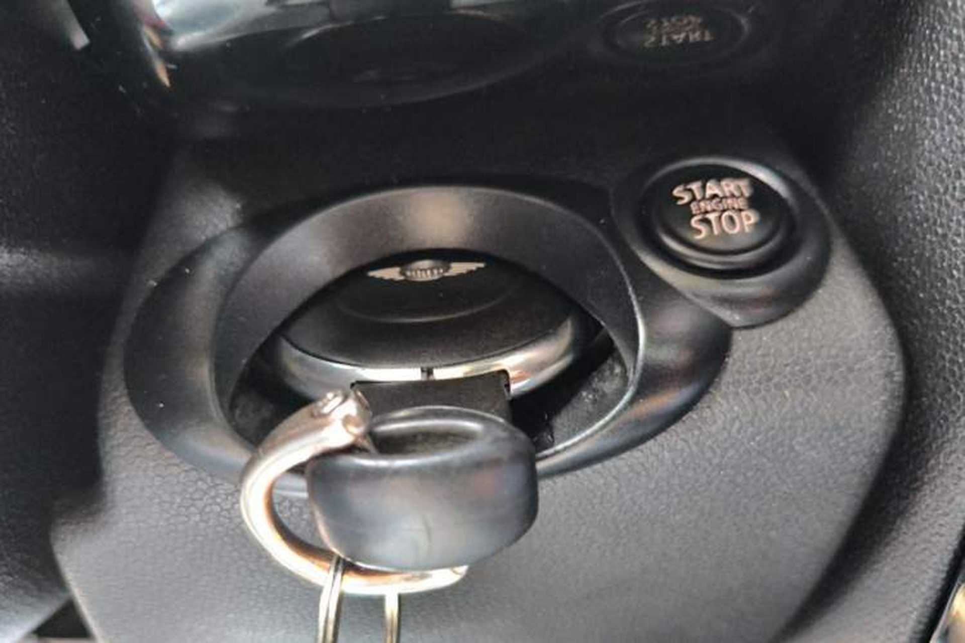 Used MINI Countryman 2014 1.6L COOPER Fun Vehicle Key