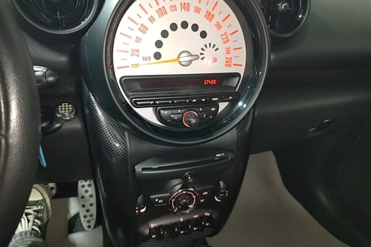 Used MINI Countryman 2014 1.6L COOPER Fun Audio And AC Panel
