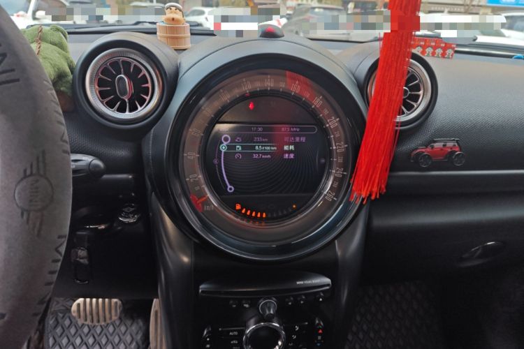 Used MINI Countryman 2014 1.6T COOPER S Audio And AC Panel