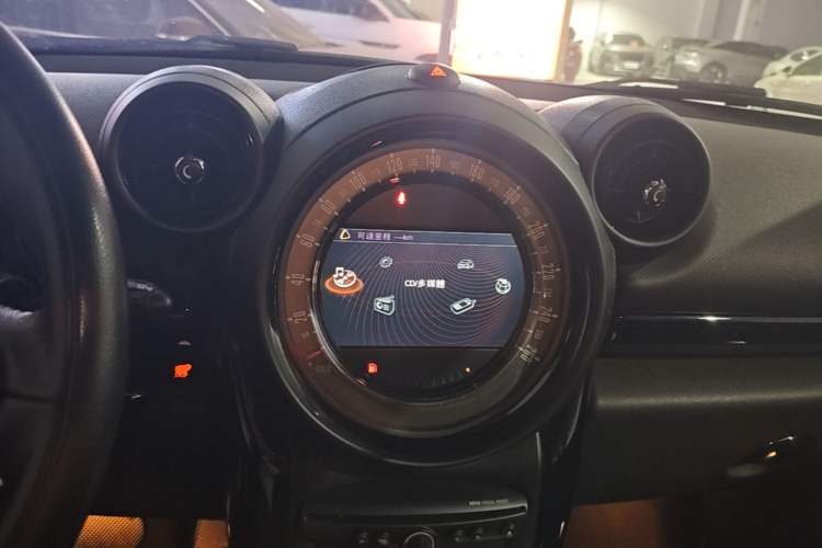 Used MINI Countryman 2014 1.6T COOPER ALL4 Excitement Audio And AC Panel