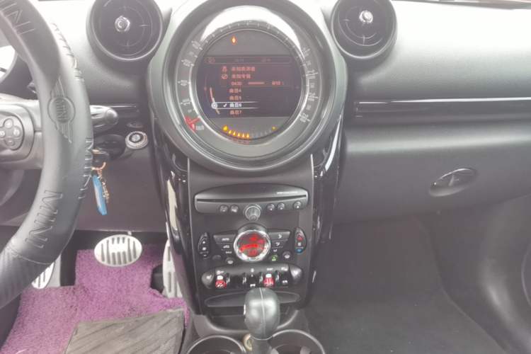 Used MINI Countryman 2014 1.6L COOPER Excitement Audio And AC Panel