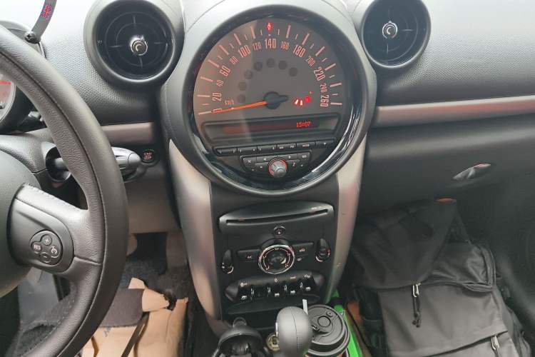 Used MINI Countryman 2014 1.6L COOPER Fun Audio And AC Panel