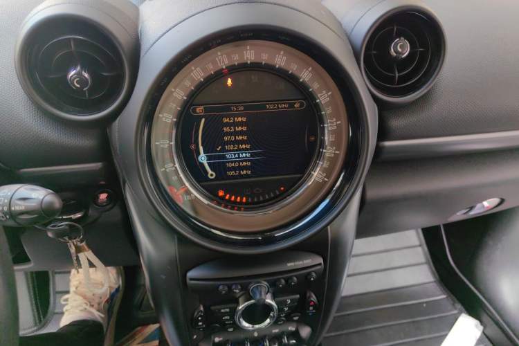 Used MINI Countryman 2014 1.6T COOPER S Audio And AC Panel