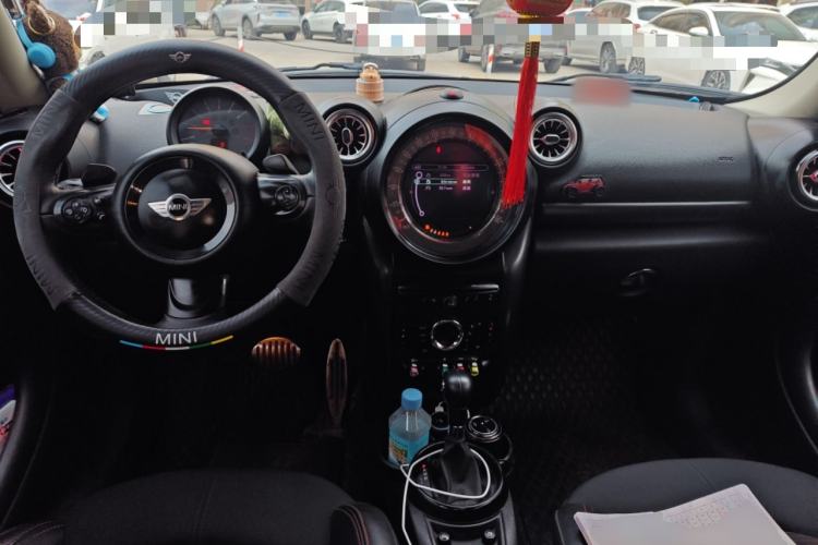 Used MINI Countryman 2014 1.6T COOPER S Center Console