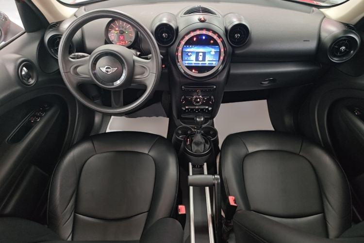 Used MINI Countryman 2014 1.6L COOPER Fun Center Console