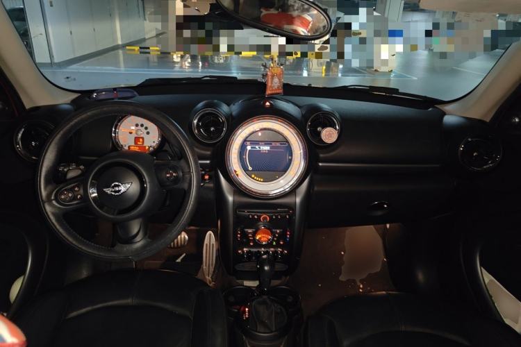 Used MINI Countryman 2014 1.6T COOPER S ALL4 Center Console
