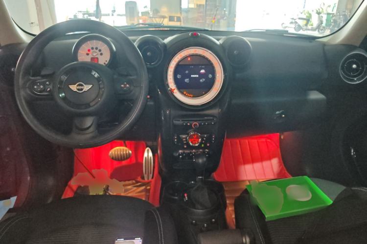 Used MINI Countryman 2014 1.6T COOPER S Center Console