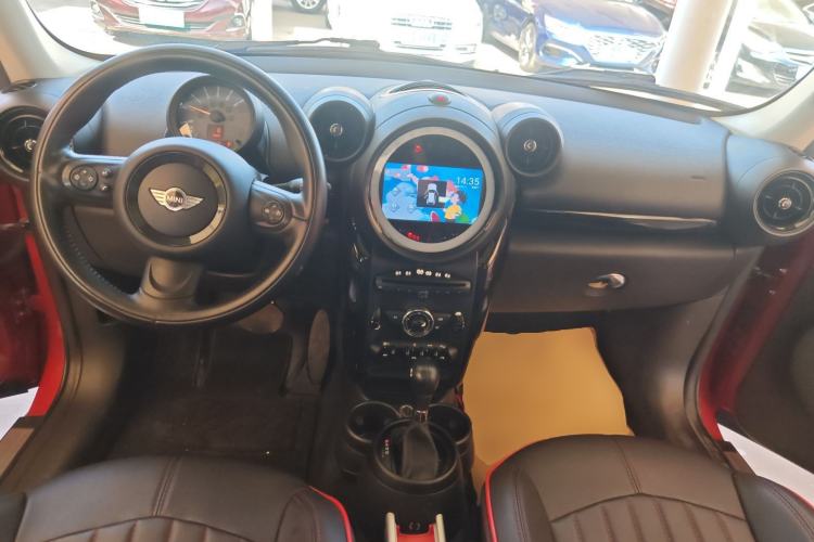 Used MINI Countryman 2014 1.6L COOPER Fun Center Console