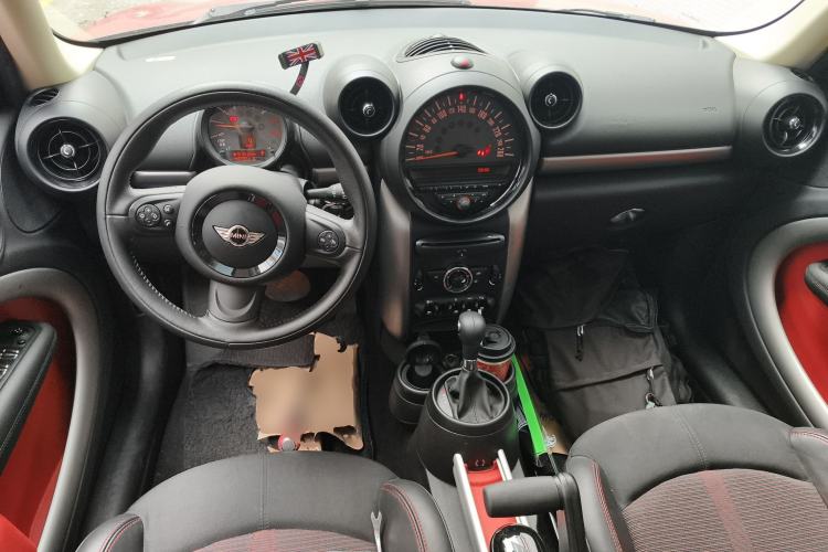Used MINI Countryman 2014 1.6L COOPER Fun Center Console