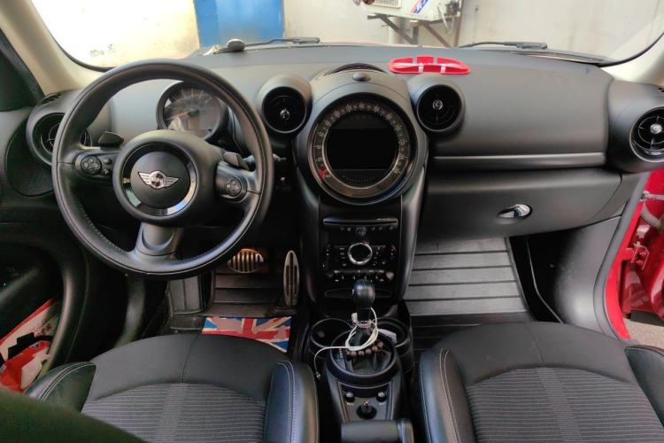Used MINI Countryman 2014 1.6T COOPER S Center Console