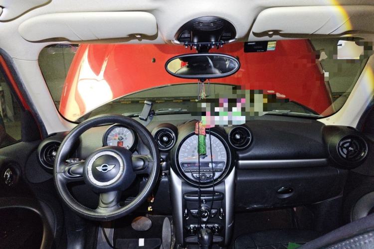 Used MINI Countryman 2014 1.6L ONE Center Console