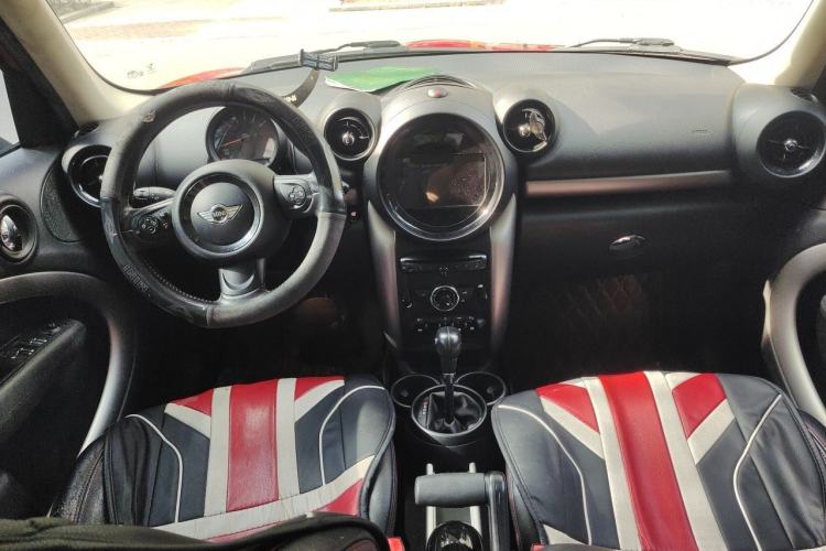 Used MINI Countryman 2014 1.6L COOPER Fun Center Console