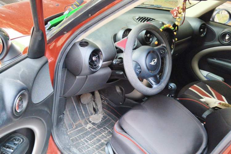 Used MINI Countryman 2014 1.6L ONE Driver Seat