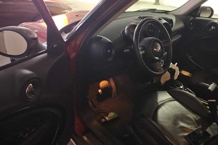 Used MINI Countryman 2014 1.6T COOPER ALL4 Excitement Driver Seat