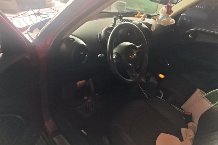 Used MINI Countryman 2014 1.6L COOPER Fun Driver Seat