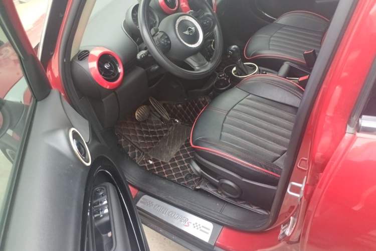 Used MINI Countryman 2014 1.6T COOPER S Driver Seat